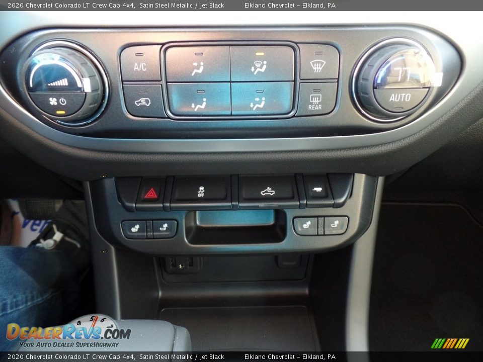 Controls of 2020 Chevrolet Colorado LT Crew Cab 4x4 Photo #29
