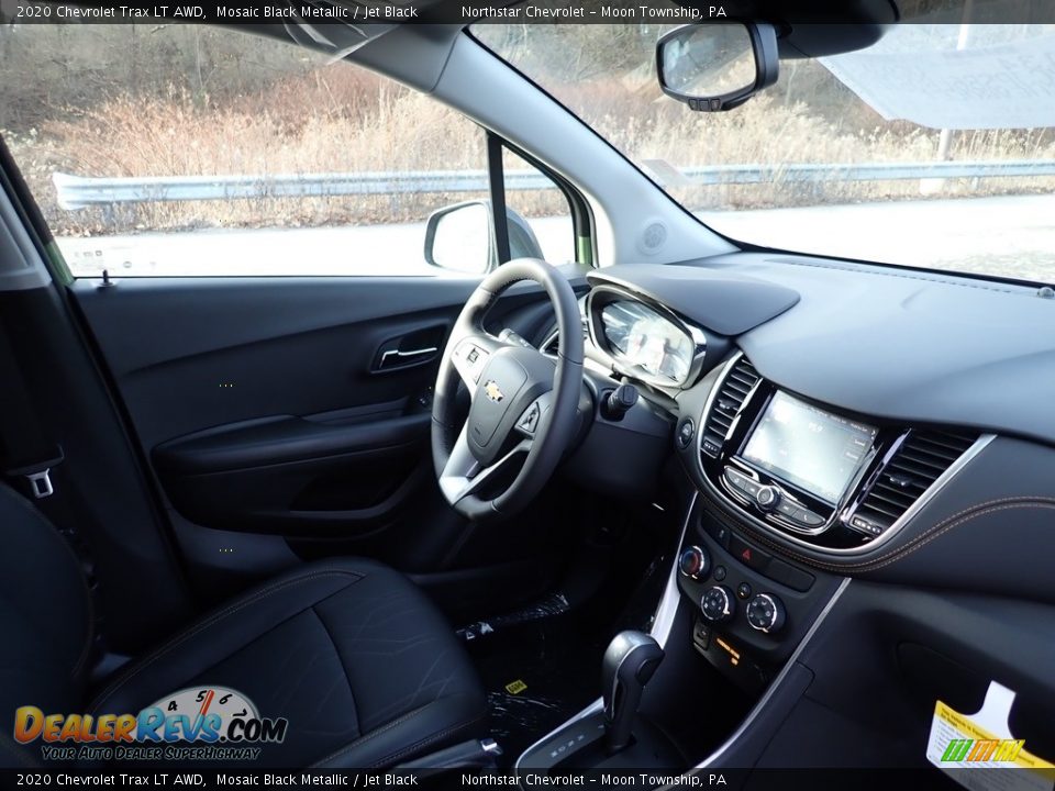 2020 Chevrolet Trax LT AWD Mosaic Black Metallic / Jet Black Photo #11