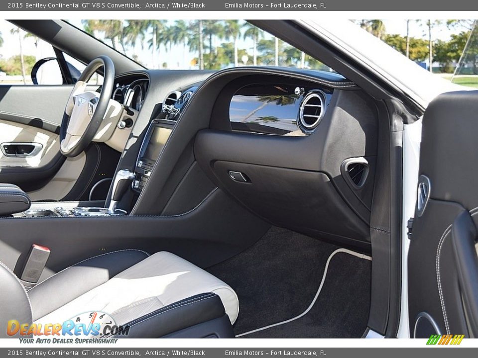 Dashboard of 2015 Bentley Continental GT V8 S Convertible Photo #50
