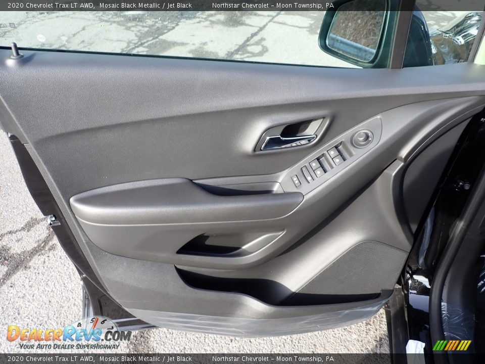 2020 Chevrolet Trax LT AWD Mosaic Black Metallic / Jet Black Photo #14