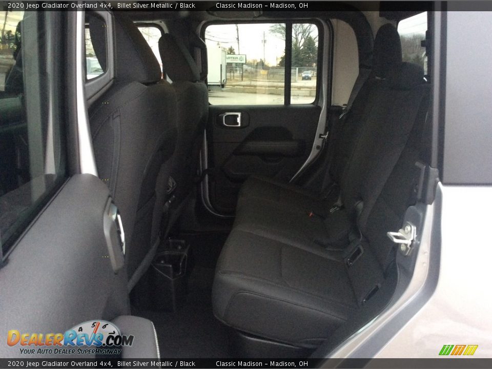 2020 Jeep Gladiator Overland 4x4 Billet Silver Metallic / Black Photo #17