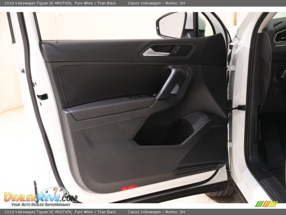2019 Volkswagen Tiguan SE 4MOTION Pure White / Titan Black Photo #4