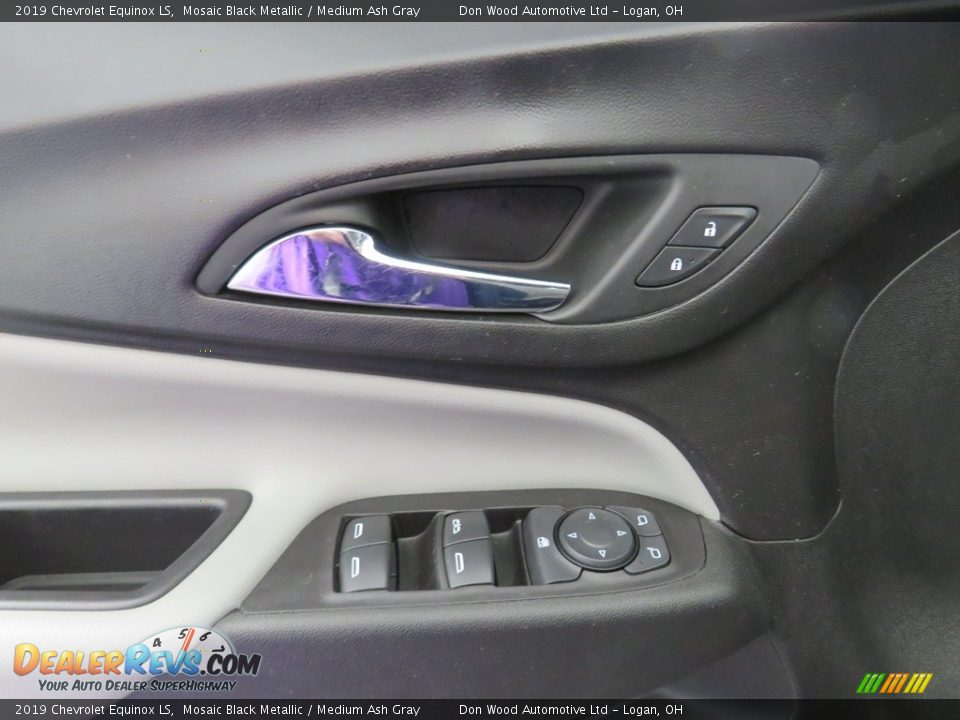 2019 Chevrolet Equinox LS Mosaic Black Metallic / Medium Ash Gray Photo #19