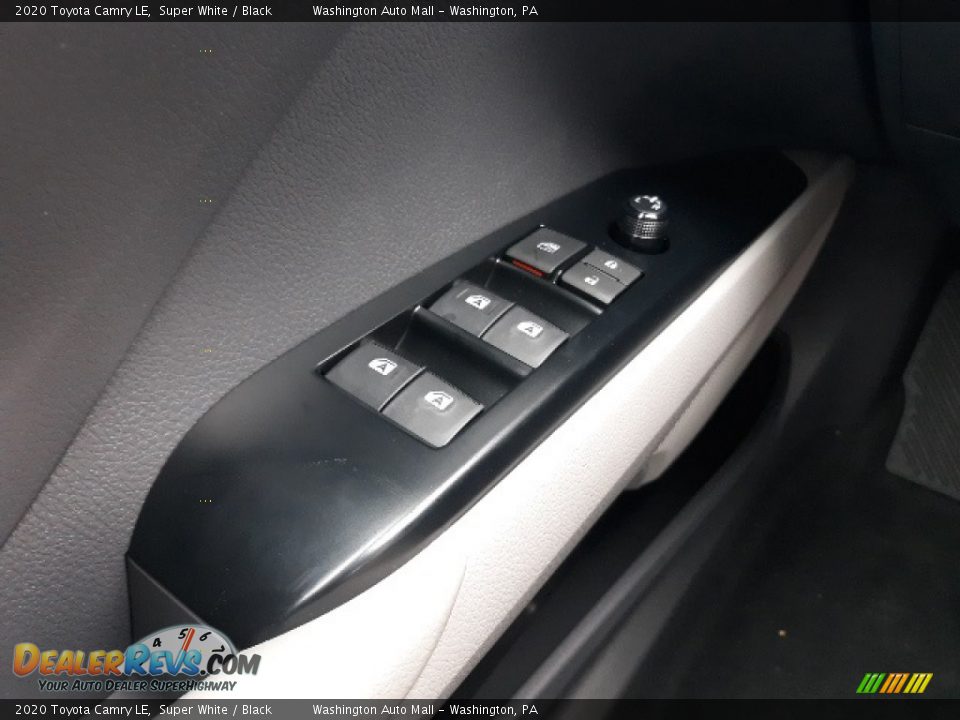 2020 Toyota Camry LE Super White / Black Photo #8
