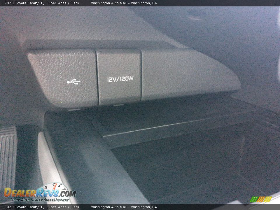 2020 Toyota Camry LE Super White / Black Photo #19