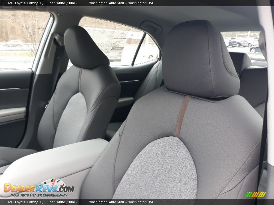 2020 Toyota Camry LE Super White / Black Photo #22