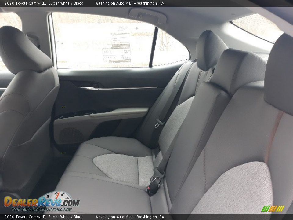 2020 Toyota Camry LE Super White / Black Photo #26