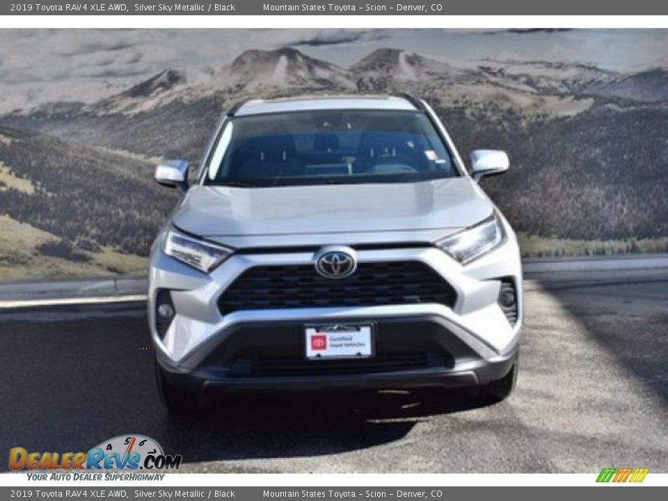 2019 Toyota RAV4 XLE AWD Silver Sky Metallic / Black Photo #4