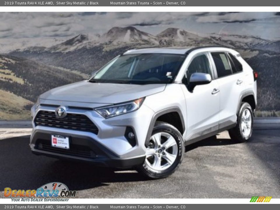 2019 Toyota RAV4 XLE AWD Silver Sky Metallic / Black Photo #5