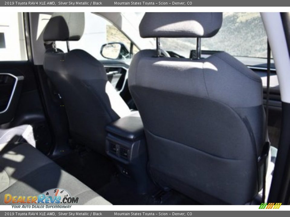 2019 Toyota RAV4 XLE AWD Silver Sky Metallic / Black Photo #19