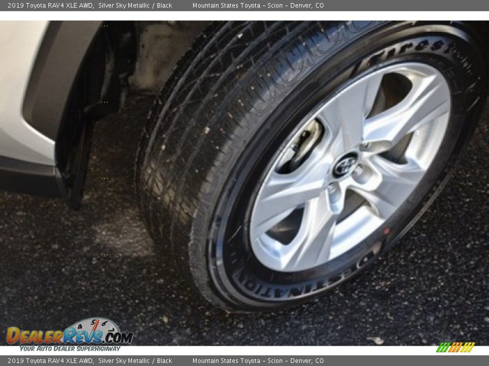 2019 Toyota RAV4 XLE AWD Silver Sky Metallic / Black Photo #26