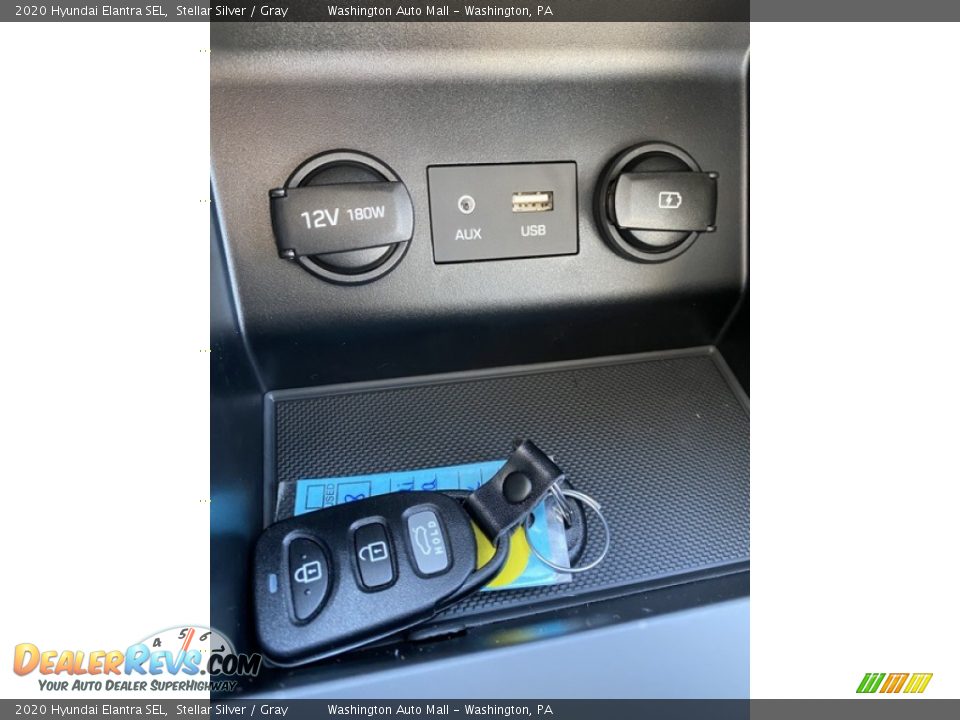 2020 Hyundai Elantra SEL Stellar Silver / Gray Photo #33