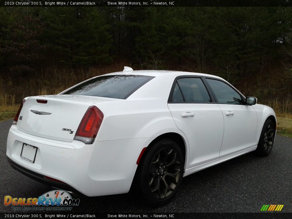 2019 Chrysler 300 S Bright White / Caramel/Black Photo #6