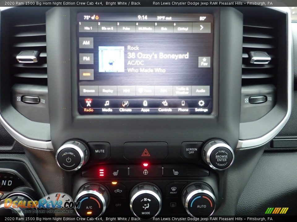 2020 Ram 1500 Big Horn Night Edition Crew Cab 4x4 Bright White / Black Photo #19