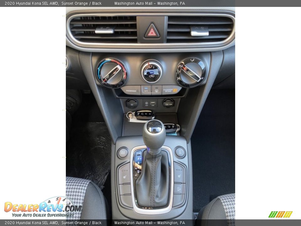 2020 Hyundai Kona SEL AWD Sunset Orange / Black Photo #32