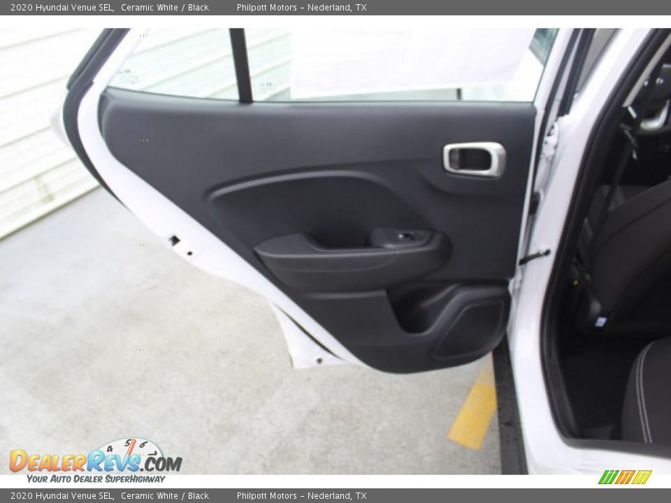2020 Hyundai Venue SEL Ceramic White / Black Photo #18