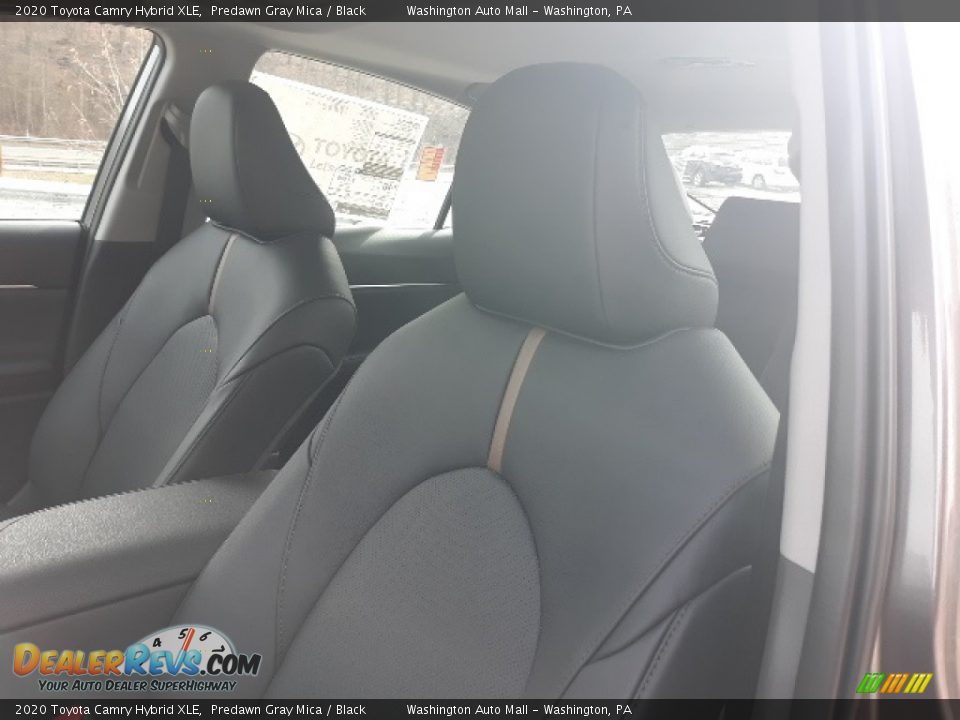 2020 Toyota Camry Hybrid XLE Predawn Gray Mica / Black Photo #26