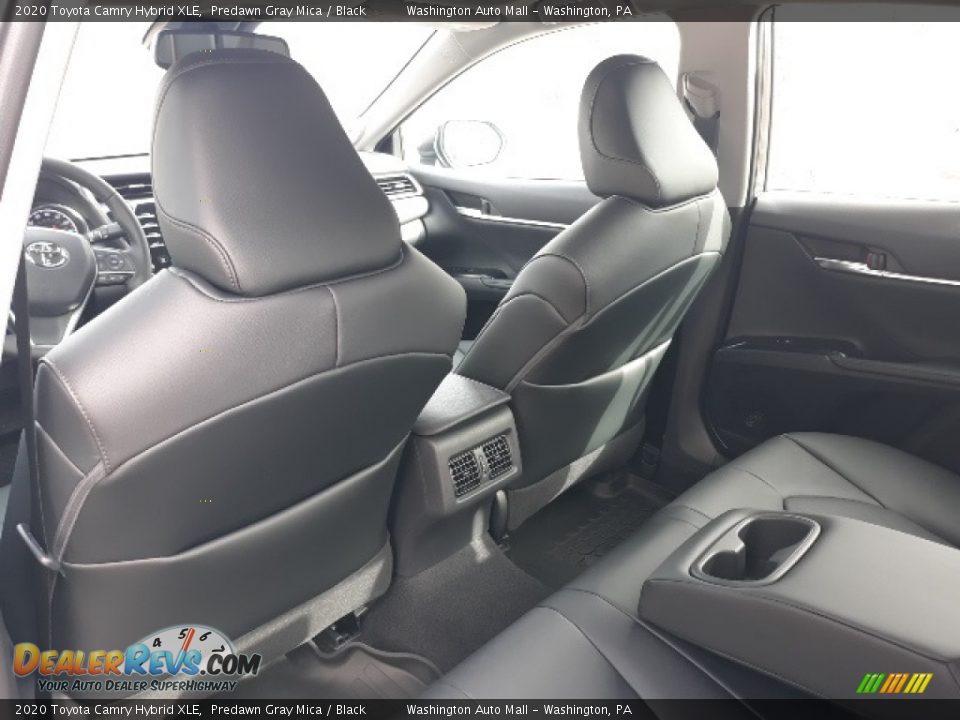 2020 Toyota Camry Hybrid XLE Predawn Gray Mica / Black Photo #30