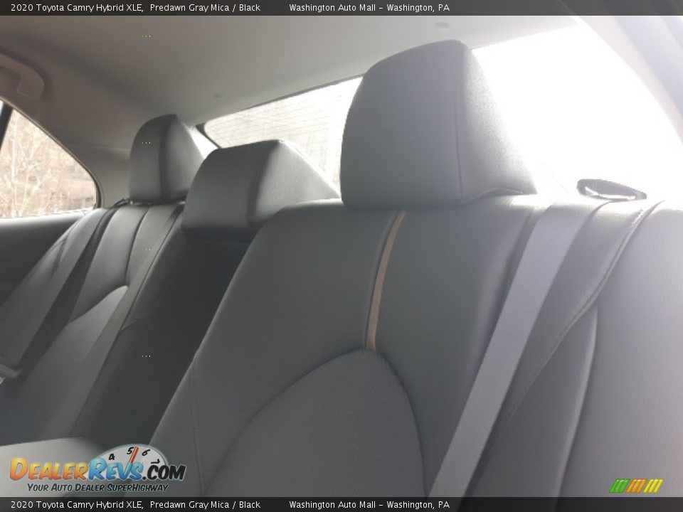 2020 Toyota Camry Hybrid XLE Predawn Gray Mica / Black Photo #32