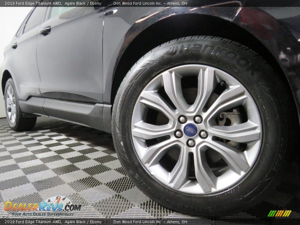 2019 Ford Edge Titanium AWD Agate Black / Ebony Photo #3
