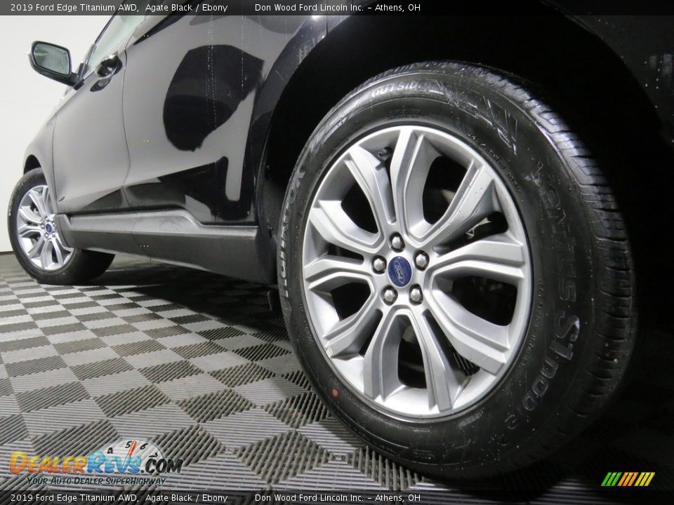 2019 Ford Edge Titanium AWD Agate Black / Ebony Photo #10