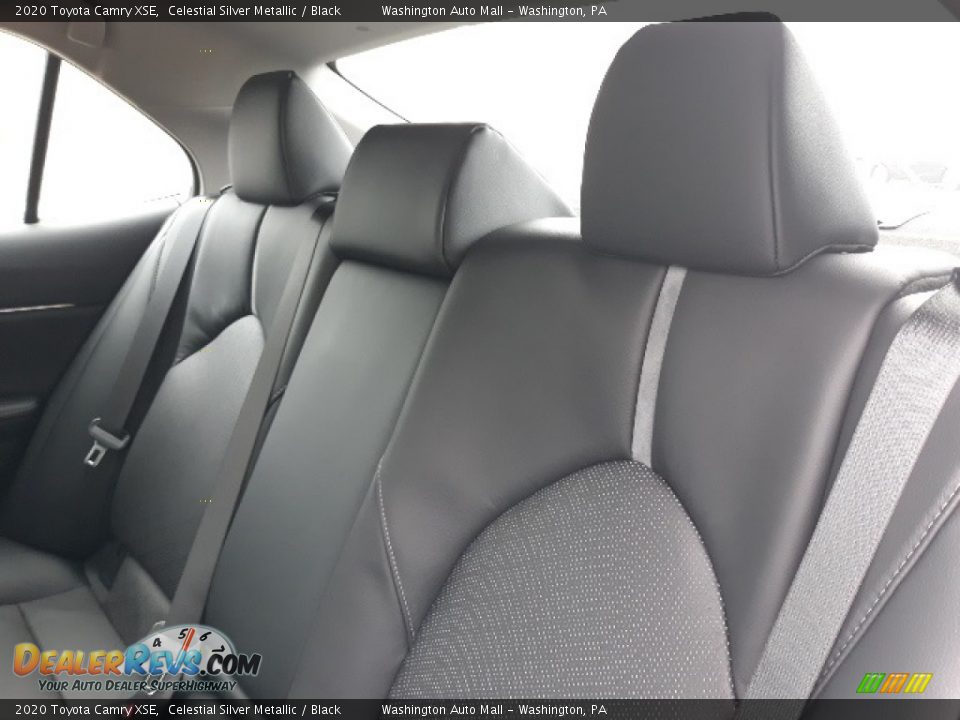 2020 Toyota Camry XSE Celestial Silver Metallic / Black Photo #28