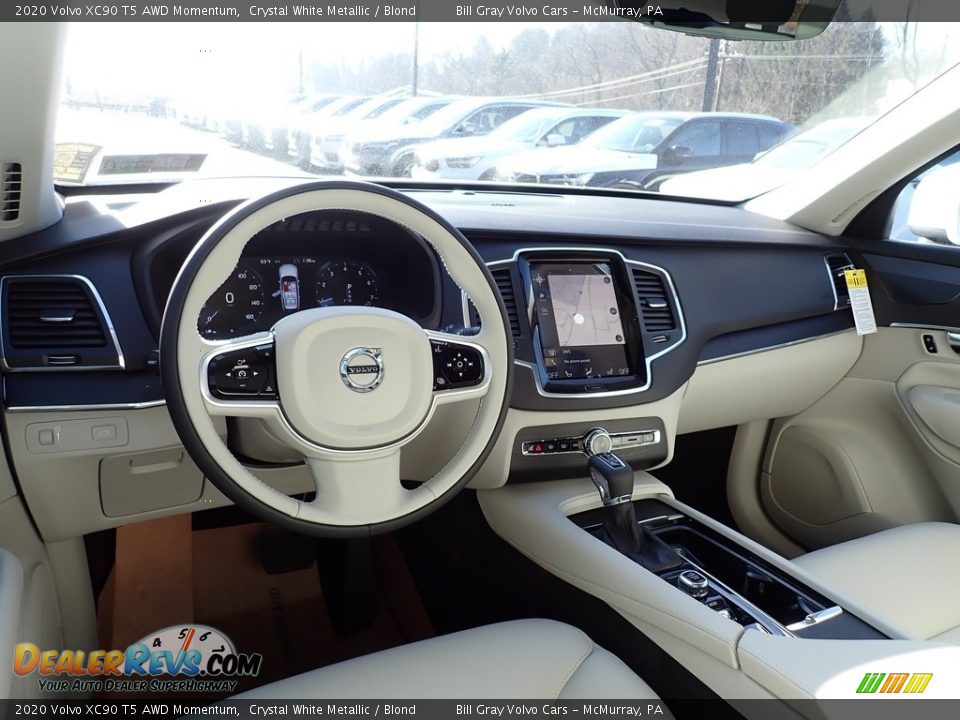 2020 Volvo XC90 T5 AWD Momentum Crystal White Metallic / Blond Photo #9