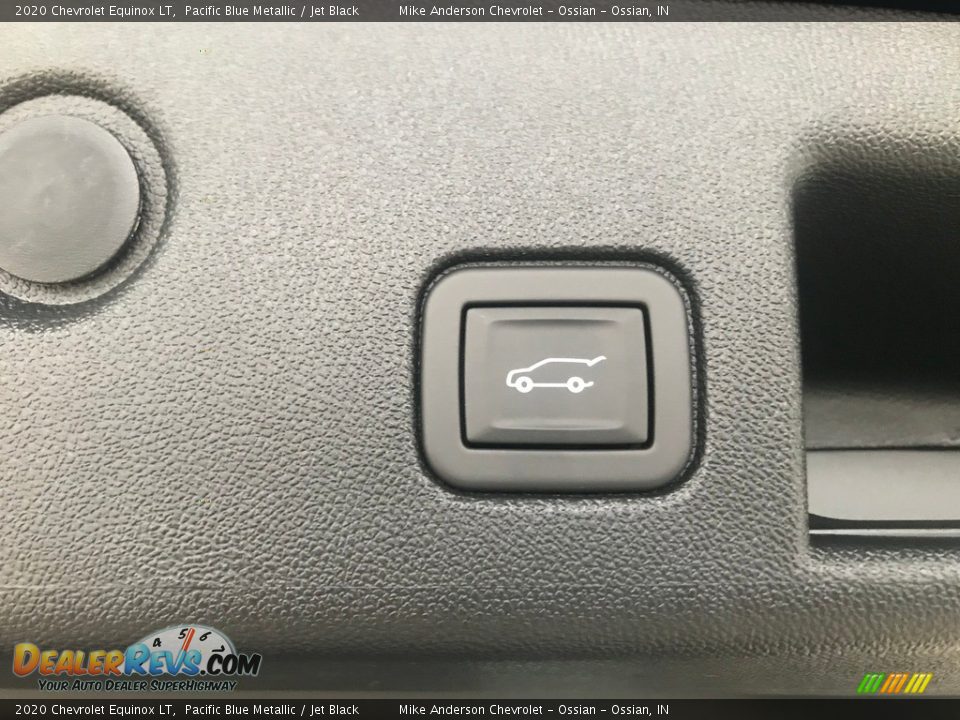 2020 Chevrolet Equinox LT Pacific Blue Metallic / Jet Black Photo #11