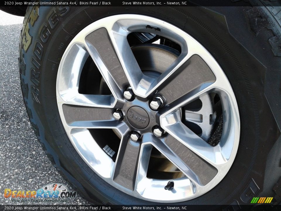 2020 Jeep Wrangler Unlimited Sahara 4x4 Wheel Photo #9