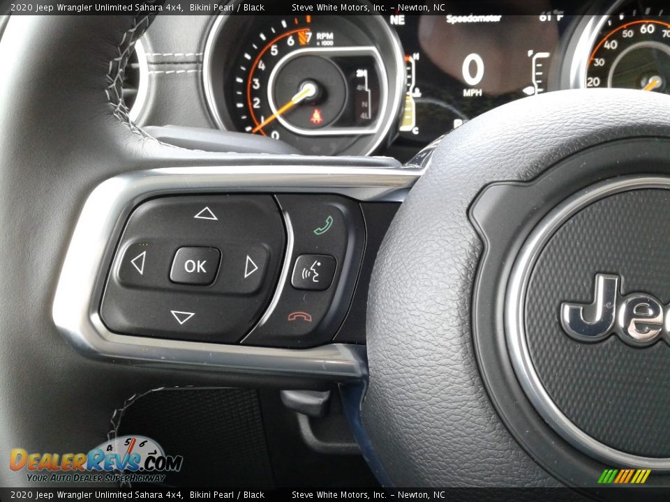 2020 Jeep Wrangler Unlimited Sahara 4x4 Steering Wheel Photo #21