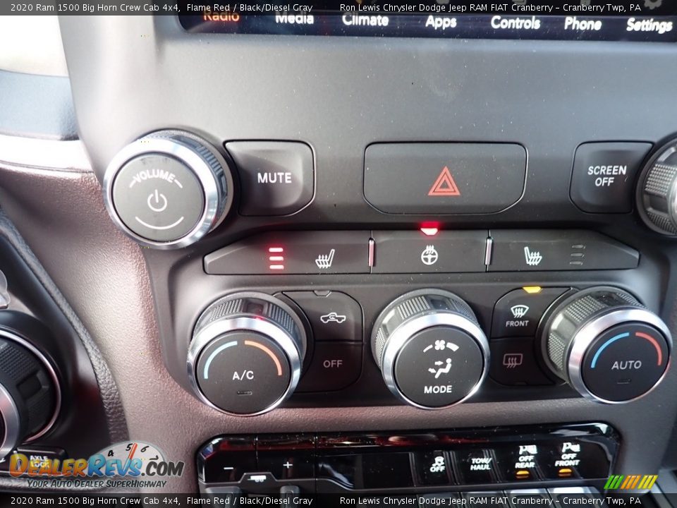 2020 Ram 1500 Big Horn Crew Cab 4x4 Flame Red / Black/Diesel Gray Photo #18