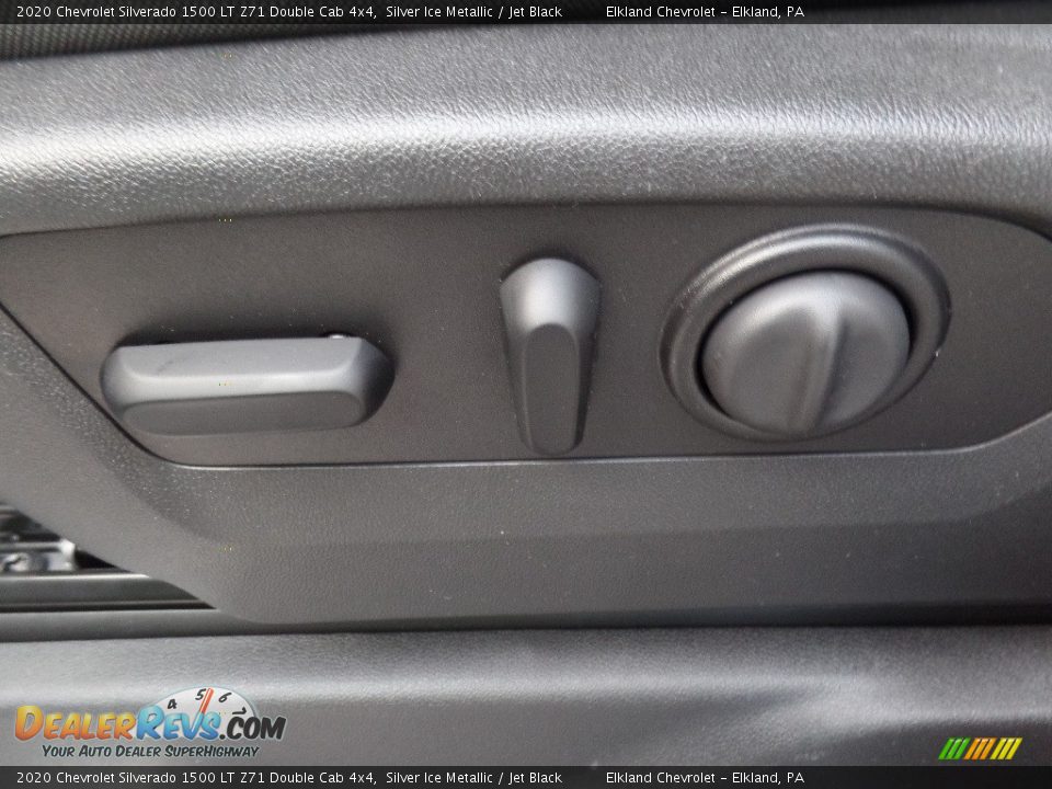 2020 Chevrolet Silverado 1500 LT Z71 Double Cab 4x4 Silver Ice Metallic / Jet Black Photo #21