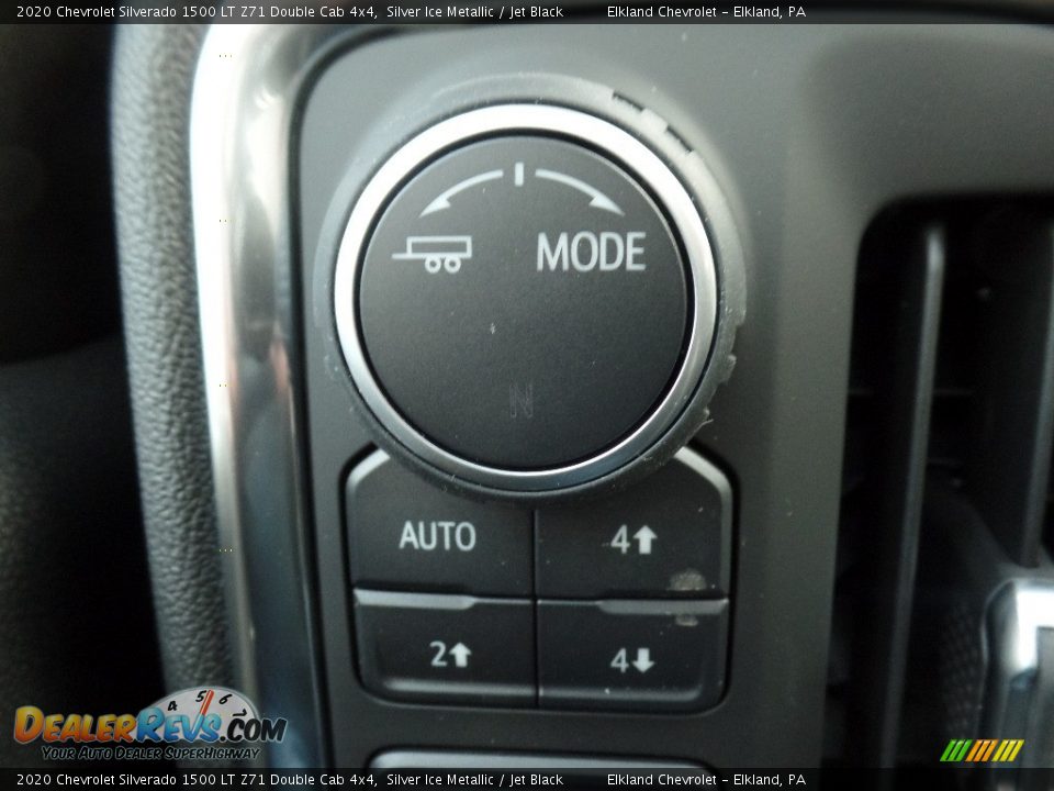 2020 Chevrolet Silverado 1500 LT Z71 Double Cab 4x4 Silver Ice Metallic / Jet Black Photo #22