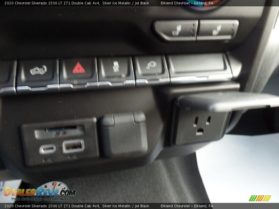 2020 Chevrolet Silverado 1500 LT Z71 Double Cab 4x4 Silver Ice Metallic / Jet Black Photo #34