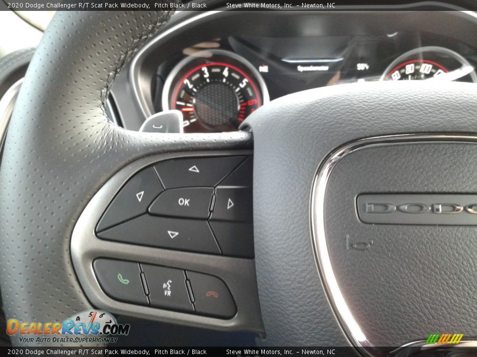 2020 Dodge Challenger R/T Scat Pack Widebody Steering Wheel Photo #18