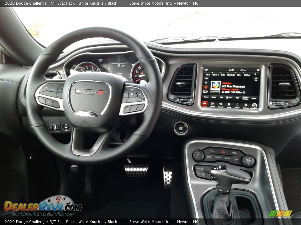 Dashboard of 2020 Dodge Challenger R/T Scat Pack Photo #16