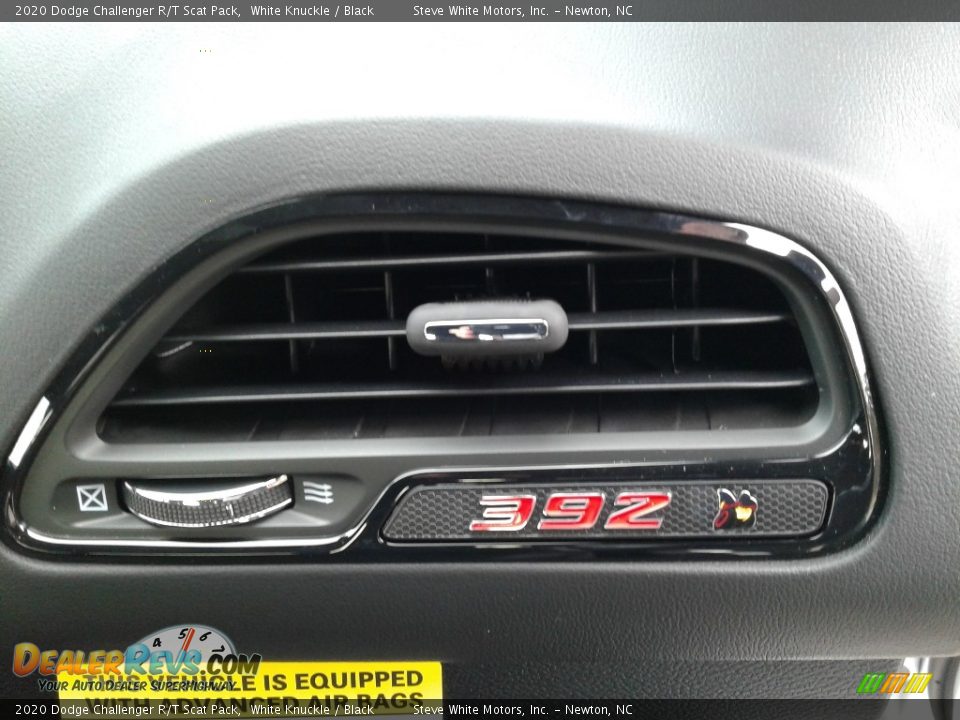 Controls of 2020 Dodge Challenger R/T Scat Pack Photo #17