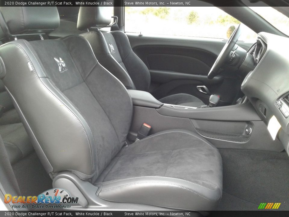 Front Seat of 2020 Dodge Challenger R/T Scat Pack Photo #18