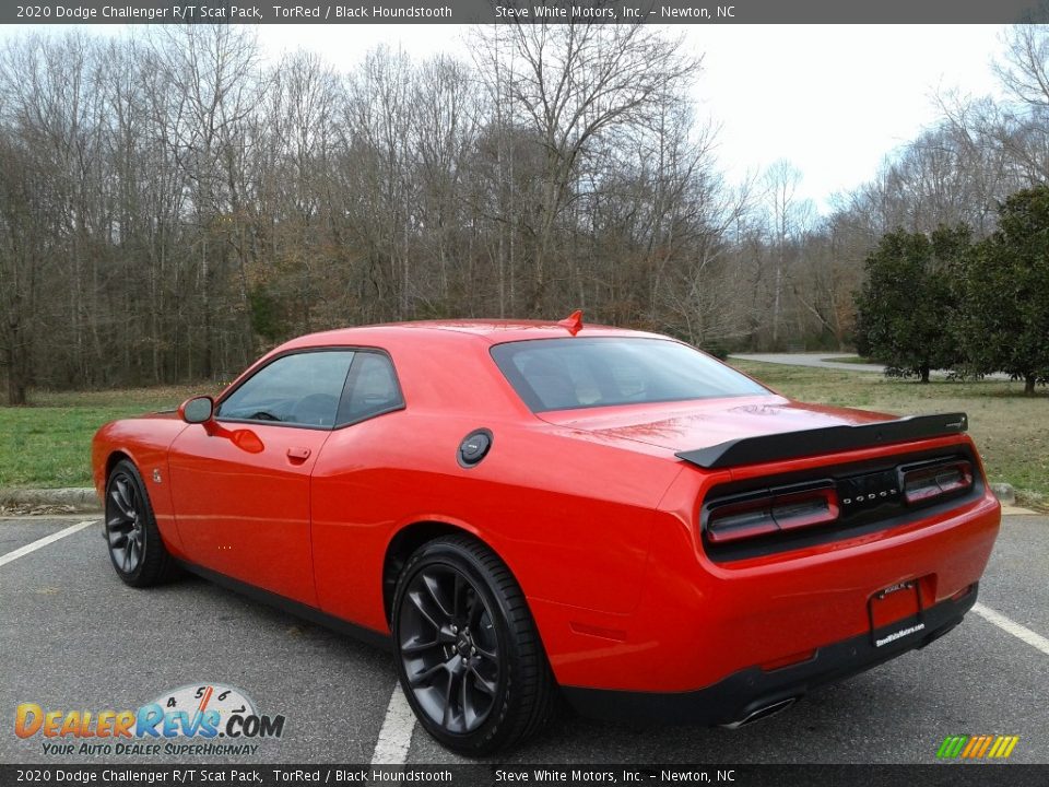2020 Dodge Challenger R/T Scat Pack TorRed / Black Houndstooth Photo #8