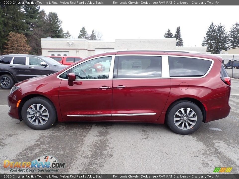2020 Chrysler Pacifica Touring L Plus Velvet Red Pearl / Alloy/Black Photo #2