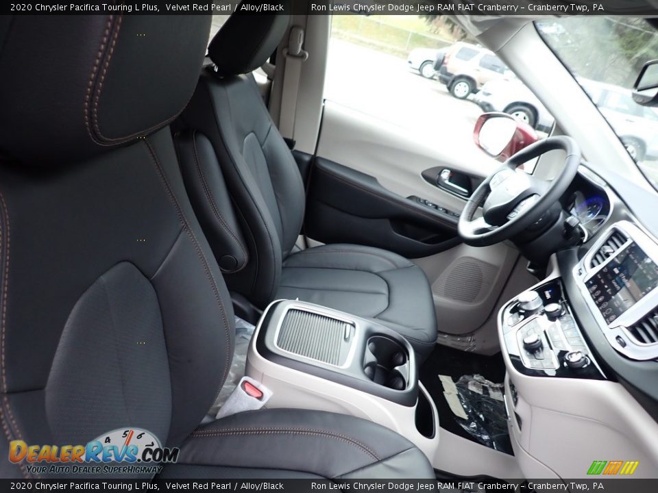 2020 Chrysler Pacifica Touring L Plus Velvet Red Pearl / Alloy/Black Photo #10