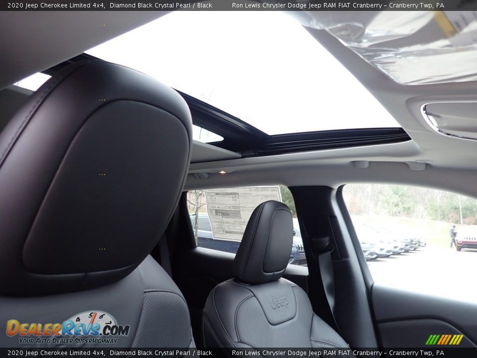 2020 Jeep Cherokee Limited 4x4 Diamond Black Crystal Pearl / Black Photo #12
