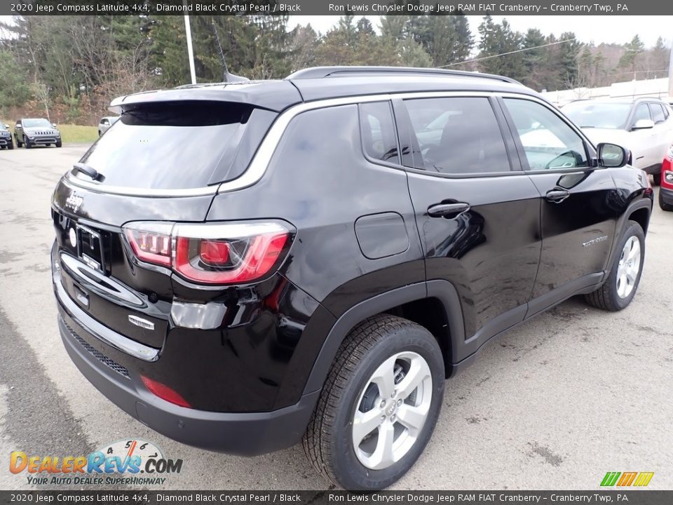 2020 Jeep Compass Latitude 4x4 Diamond Black Crystal Pearl / Black Photo #5