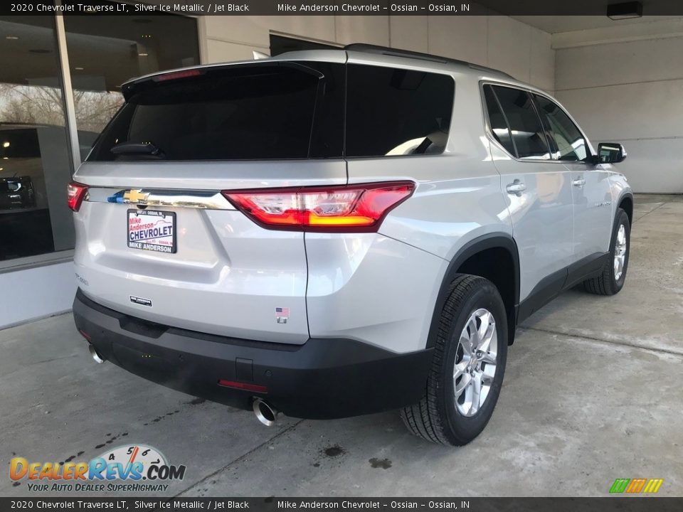 2020 Chevrolet Traverse LT Silver Ice Metallic / Jet Black Photo #3