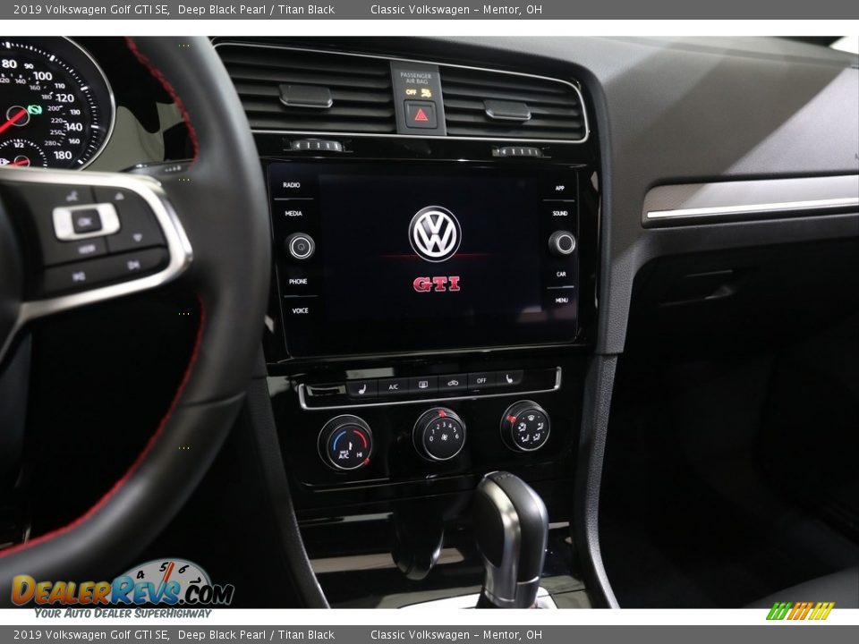Controls of 2019 Volkswagen Golf GTI SE Photo #9