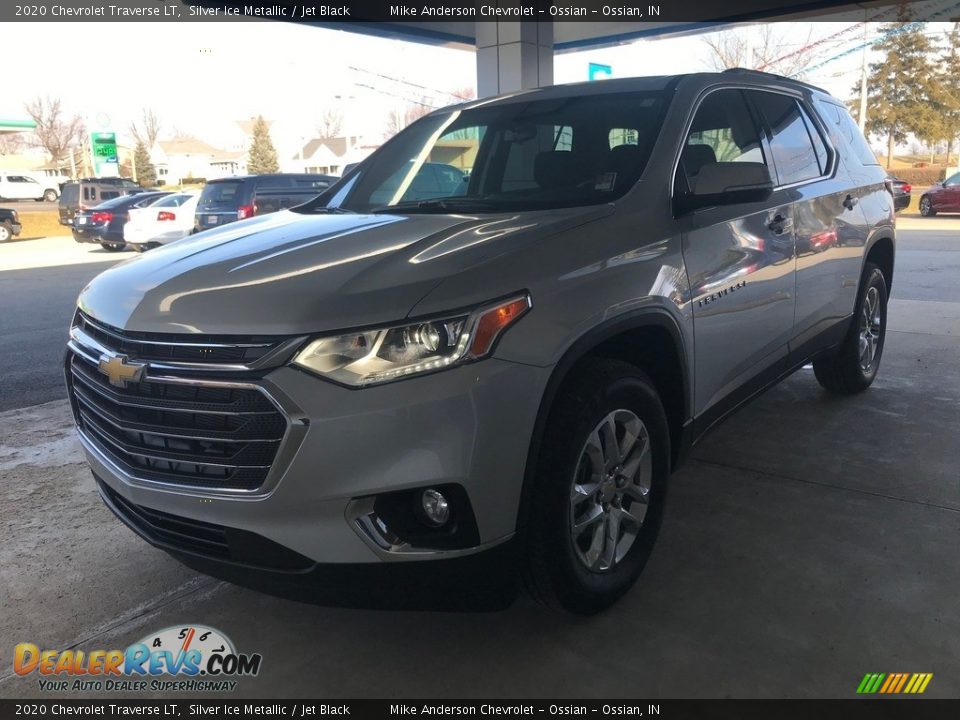 2020 Chevrolet Traverse LT Silver Ice Metallic / Jet Black Photo #6