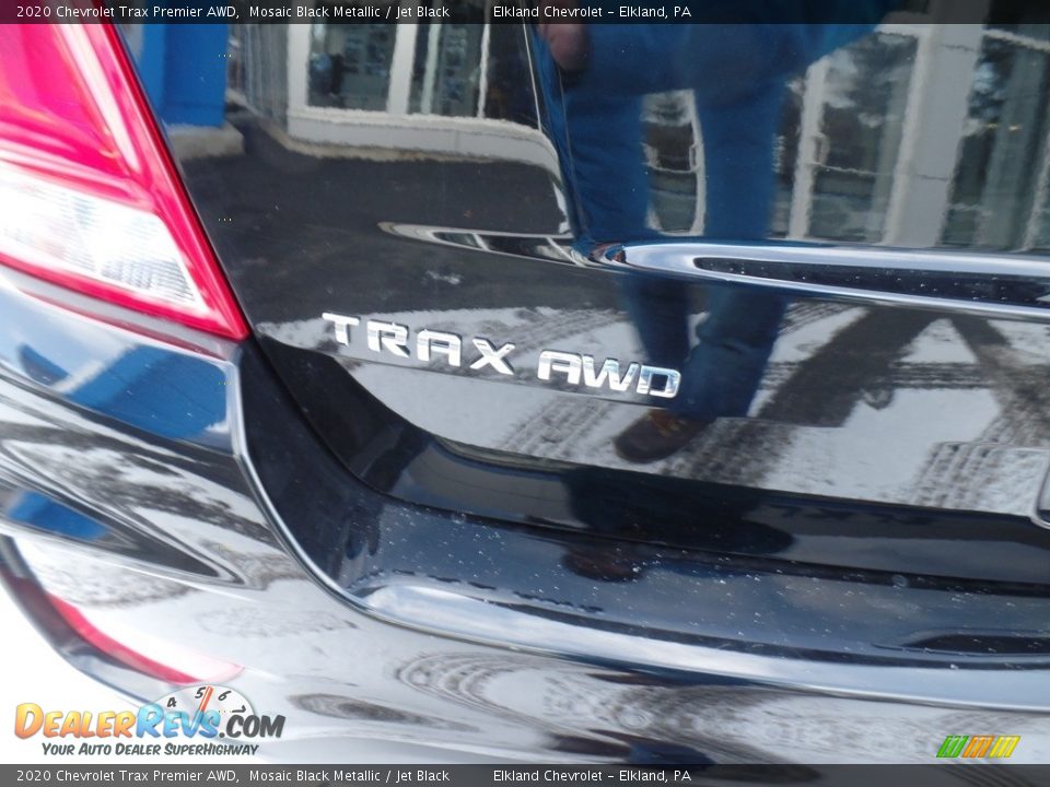 2020 Chevrolet Trax Premier AWD Mosaic Black Metallic / Jet Black Photo #12