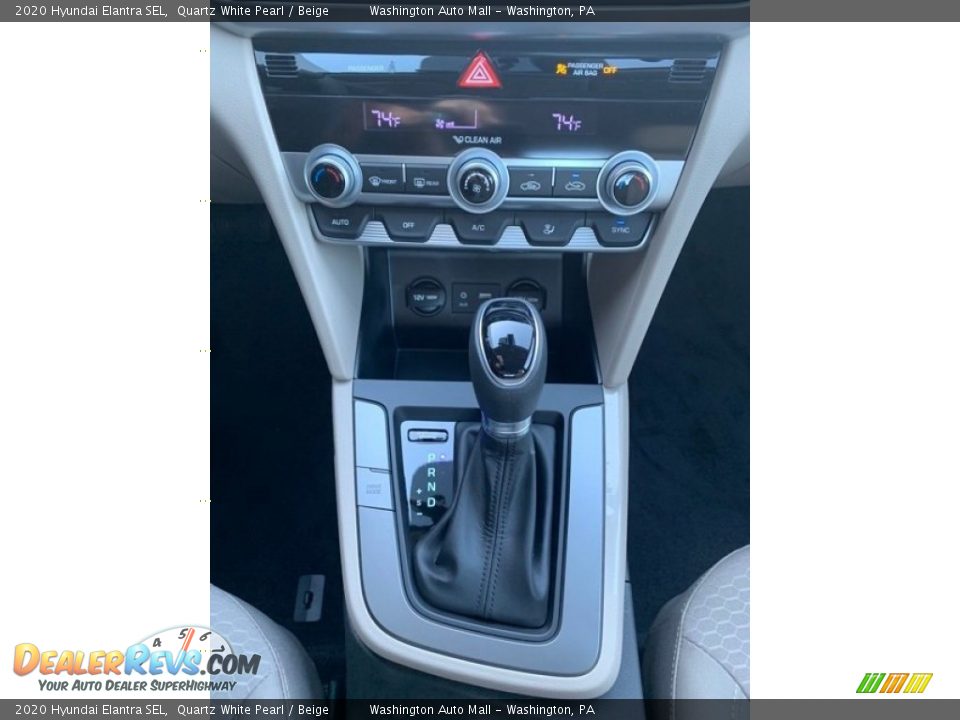 2020 Hyundai Elantra SEL Quartz White Pearl / Beige Photo #32