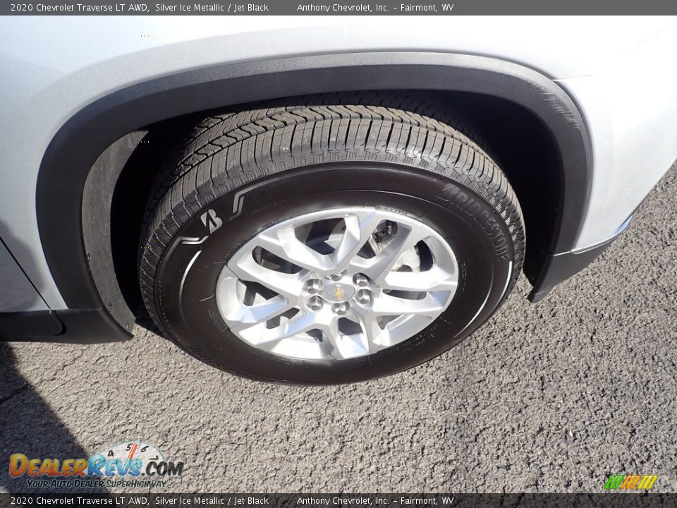 2020 Chevrolet Traverse LT AWD Silver Ice Metallic / Jet Black Photo #2