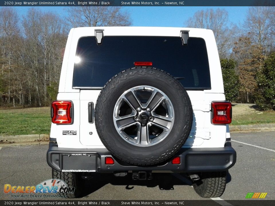 2020 Jeep Wrangler Unlimited Sahara 4x4 Bright White / Black Photo #7